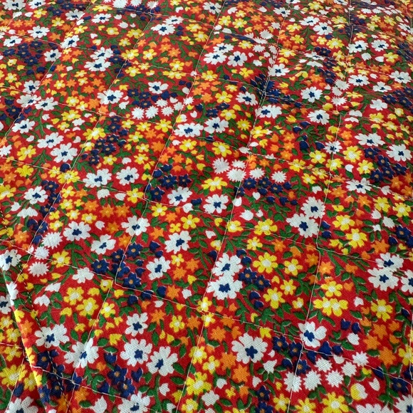 Vintage • Floral Fabric Placemats set of 6 - Picture 2 of 3